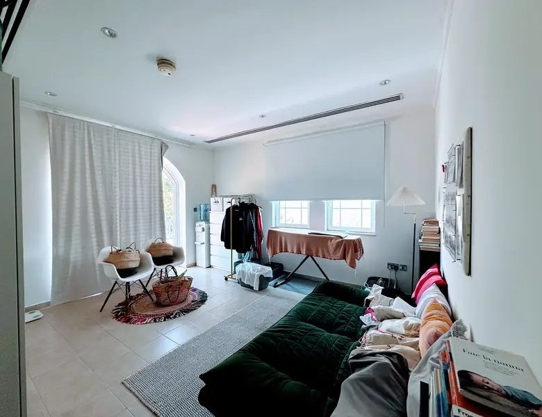 780